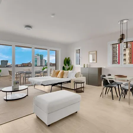 Airy With Balcony & Garage Apartment
